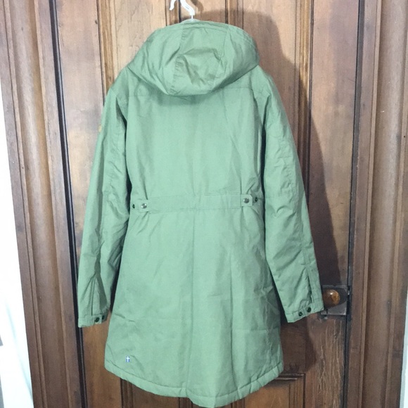 FJALLRAVEN Women’s Luxury Coat - Picture 9 of 15